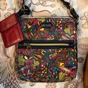 Sakroots Colorful Patterned Crossbody Bag  bonus, red, leather, fossil wallet